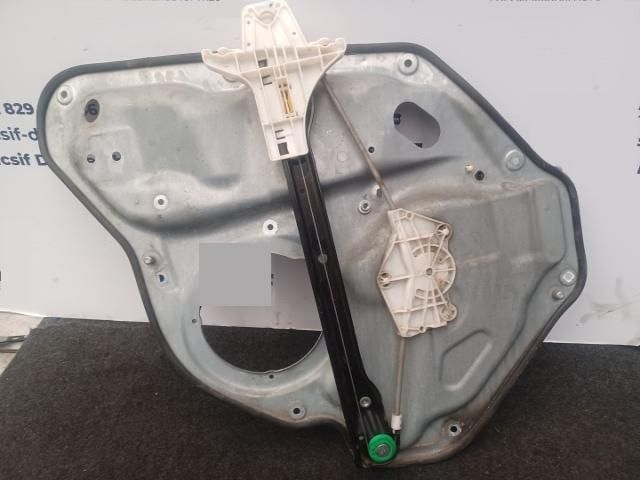 bontott VW GOLF V Bal hátsó Ablakemelő Szerkezet (Elektromos)