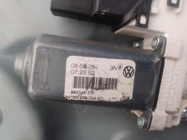 bontott VW GOLF V Bal hátsó Ablakemelő Szerkezet (Elektromos)