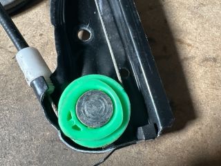 bontott VW GOLF V Bal hátsó Ablakemelő Szerkezet (Elektromos)