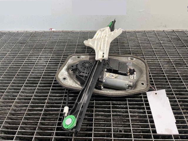 bontott VW GOLF V Bal hátsó Ablakemelő Szerkezet (Elektromos)