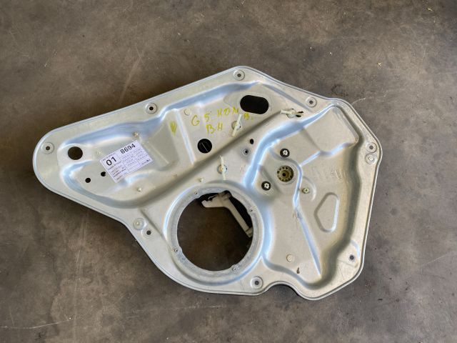 bontott VW GOLF V Bal hátsó Ablakemelő Szerkezet (Elektromos)