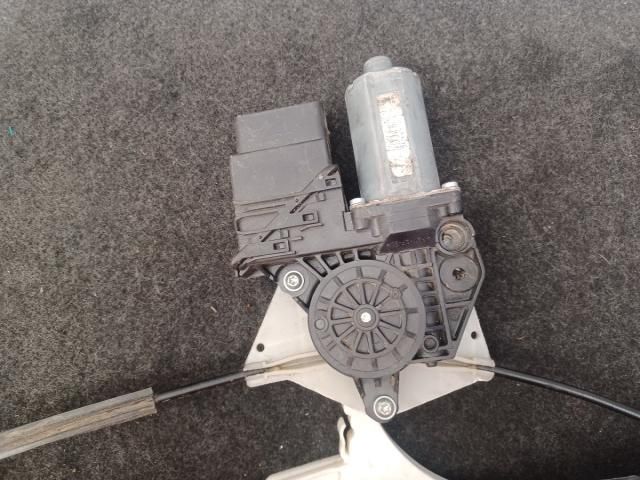 bontott VW GOLF V Bal hátsó Ablakemelő Szerkezet (Elektromos)