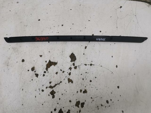 bontott VW GOLF V Bal hátsó Ajtó Kárpit Díszléc