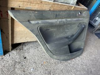 bontott VW GOLF V Bal hátsó Ajtó Kárpit