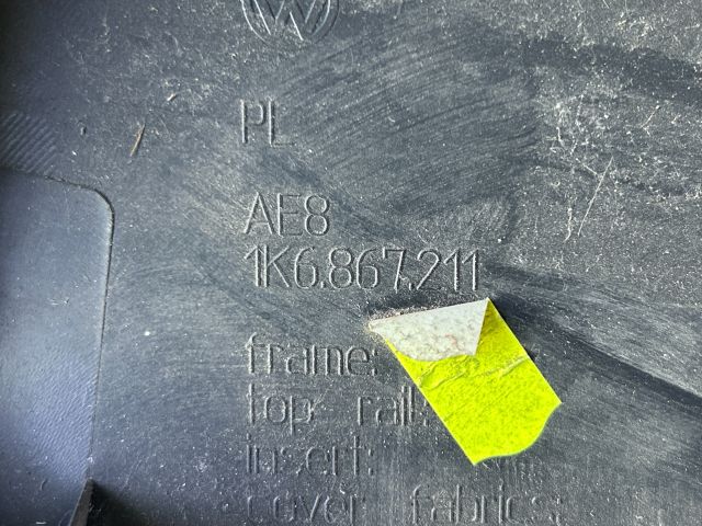 bontott VW GOLF V Bal hátsó Ajtó Kárpit