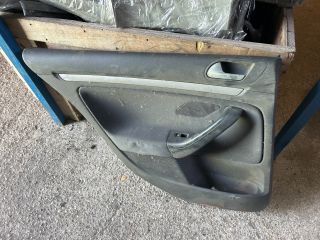 bontott VW GOLF V Bal hátsó Ajtó Kárpit