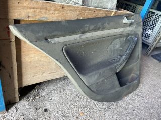bontott VW GOLF V Bal hátsó Ajtó Kárpit