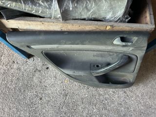 bontott VW GOLF V Bal hátsó Ajtó Kárpit