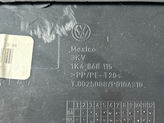 bontott VW GOLF V Bal hátsó Ajtó Kárpit