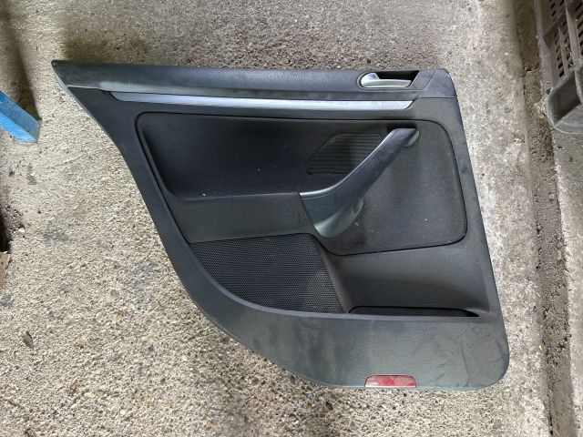 bontott VW GOLF V Bal hátsó Ajtó Kárpit