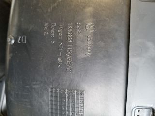 bontott VW GOLF V Bal hátsó Ajtó Kárpit