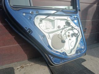 bontott VW GOLF V Bal hátsó Ajtó (Részeivel)