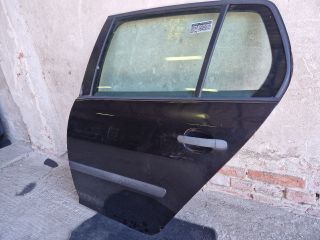bontott VW GOLF V Bal hátsó Ajtó (Részeivel)