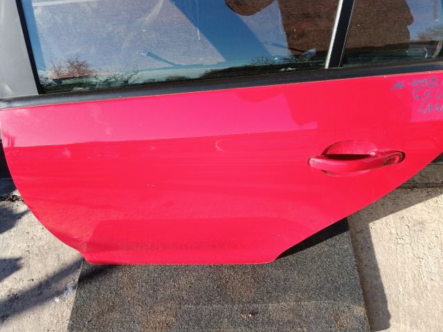 bontott VW GOLF V Bal hátsó Ajtó (Részeivel)