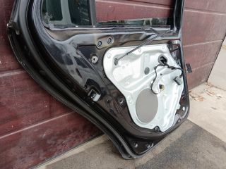 bontott VW GOLF V Bal hátsó Ajtó (Részeivel)