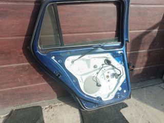 bontott VW GOLF V Bal hátsó Ajtó (Részeivel)