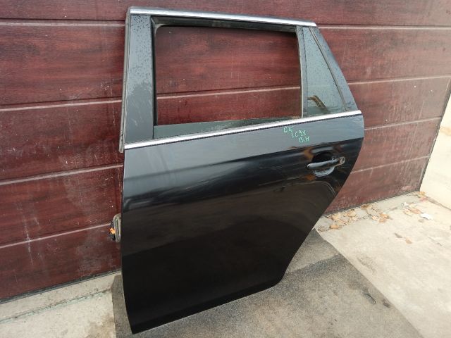 bontott VW GOLF V Bal hátsó Ajtó (Részeivel)