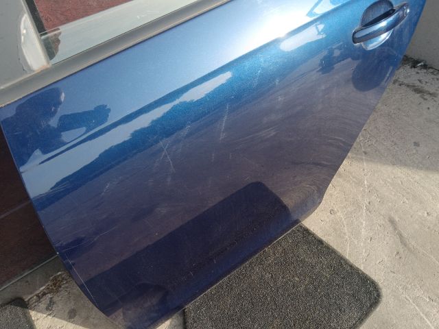 bontott VW GOLF V Bal hátsó Ajtó (Részeivel)