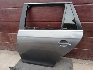 bontott VW GOLF V Bal hátsó Ajtó (Részeivel)