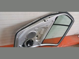 bontott VW GOLF V Bal hátsó Ajtó (Üres lemez)