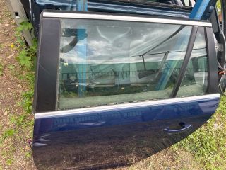 bontott VW GOLF V Bal hátsó Ajtó (Üres lemez)