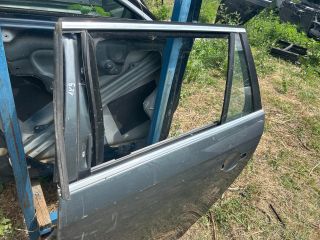 bontott VW GOLF V Bal hátsó Ajtó (Üres lemez)