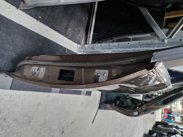 bontott VW GOLF V Bal hátsó Ajtó (Üres lemez)