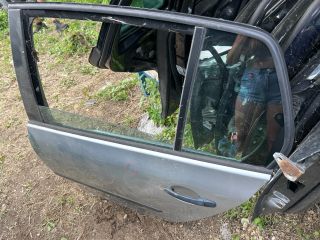 bontott VW GOLF V Bal hátsó Ajtó (Üres lemez)