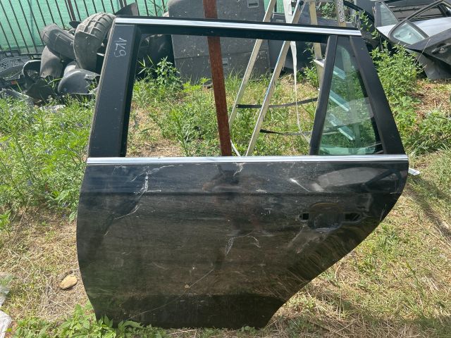 bontott VW GOLF V Bal hátsó Ajtó (Üres lemez)