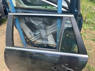 bontott VW GOLF V Bal hátsó Ajtó (Üres lemez)