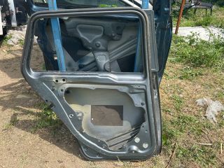 bontott VW GOLF V Bal hátsó Ajtó (Üres lemez)