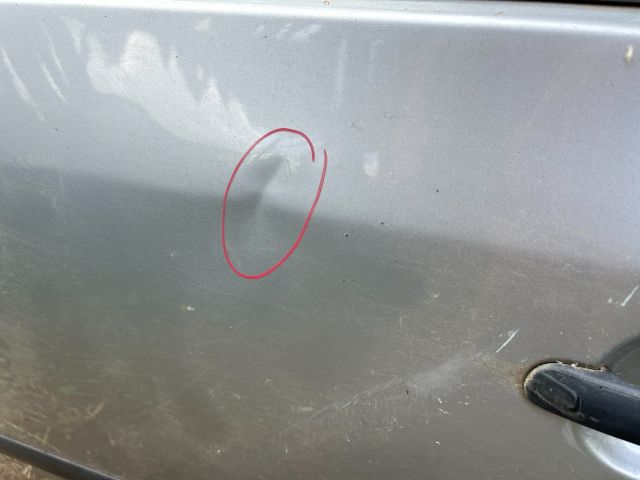 bontott VW GOLF V Bal hátsó Ajtó (Üres lemez)