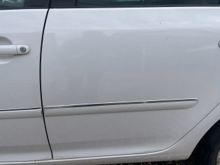 bontott VW GOLF V Bal hátsó Ajtó (Üres lemez)