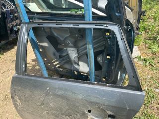 bontott VW GOLF V Bal hátsó Ajtó (Üres lemez)