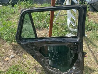 bontott VW GOLF V Bal hátsó Ajtó (Üres lemez)
