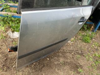 bontott VW GOLF V Bal hátsó Ajtó (Üres lemez)