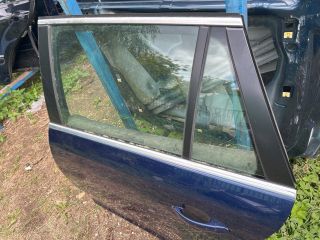 bontott VW GOLF V Bal hátsó Ajtó (Üres lemez)