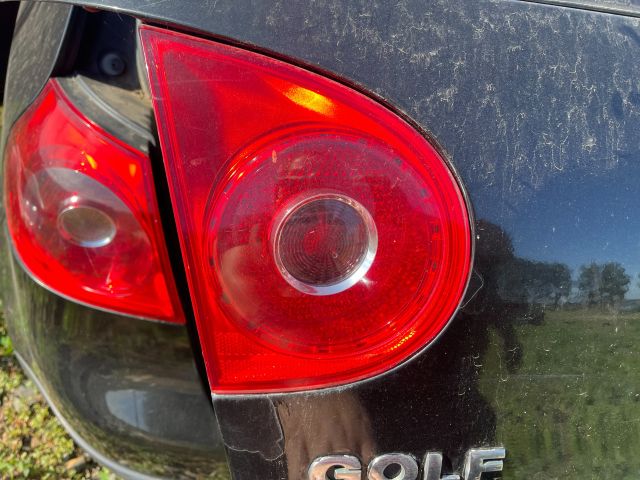 bontott VW GOLF V Bal hátsó Ajtóhatároló