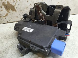 bontott VW GOLF V Bal hátsó Ajtózár