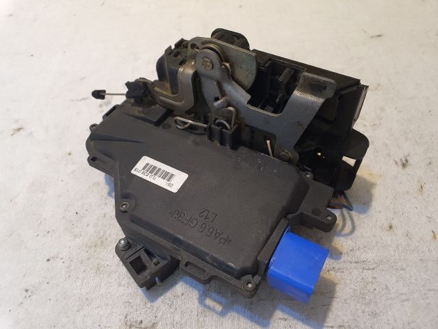 bontott VW GOLF V Bal hátsó Ajtózár