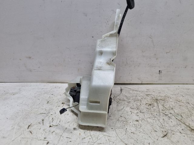 bontott VW GOLF V Bal hátsó Ajtózár