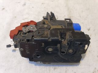 bontott VW GOLF V Bal hátsó Ajtózár