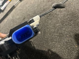 bontott VW GOLF V Bal hátsó Ajtózár