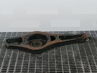 bontott VW GOLF V Bal hátsó Alsó Lengőkar