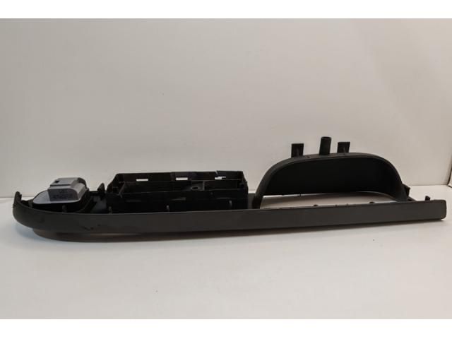 bontott VW GOLF V Bal hátsó Belső Kilincs