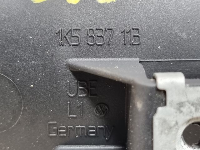 bontott VW GOLF V Bal hátsó Belső Kilincs