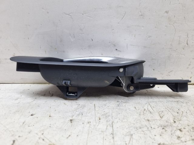 bontott VW GOLF V Bal hátsó Belső Kilincs