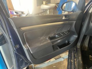 bontott VW GOLF V Bal hátsó Biztonsági Öv Csat