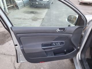 bontott VW GOLF V Bal hátsó Csomagtér Burkolat (Műanyag)