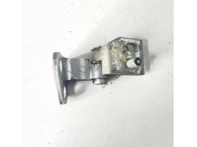 bontott VW GOLF V Bal hátsó Felső Zsanér